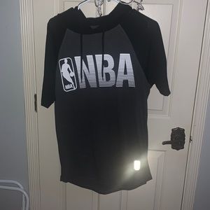 Men’s small nba T-shirt hoodie